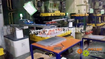 沖壓機器人 沖壓機器人